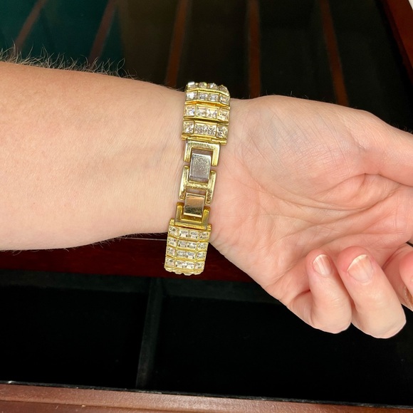 Suzanne Somers Crystal Embellished Gold Tone Watch - Picture 3 of 15